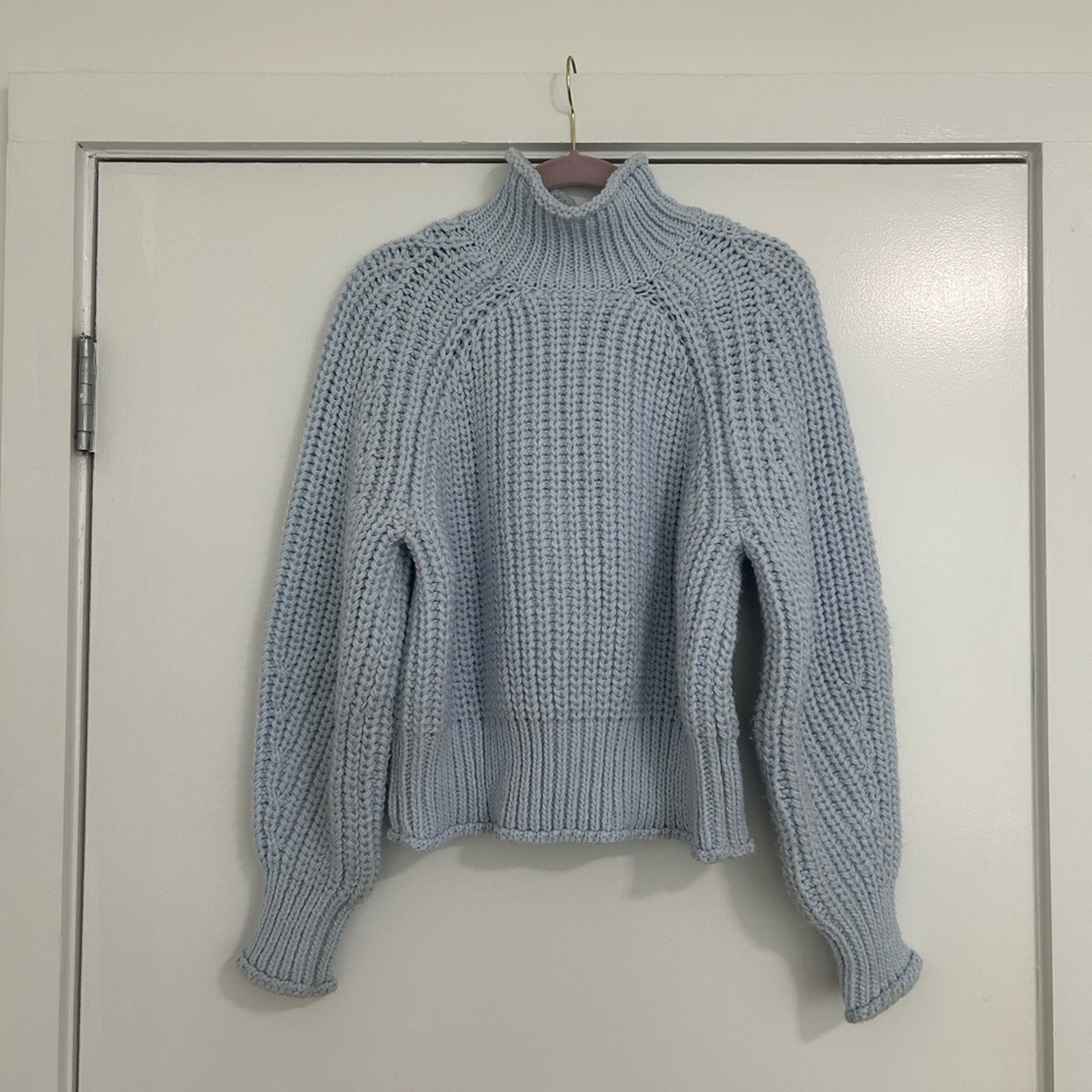 H&M Women’s Blue Chunky Knit Turtleneck Sweater, Size M